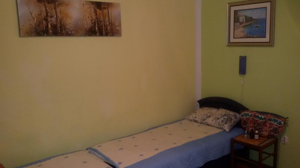 Apartment Savina تْشيرسيك نوفي المظهر الخارجي الصورة